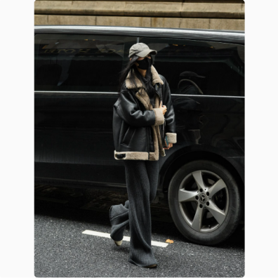 黑色皮毛一体外套女新款显瘦百搭机车服夹克上衣
